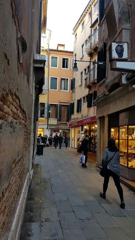 Attico San Marco Apartment Venesia Bagian luar foto